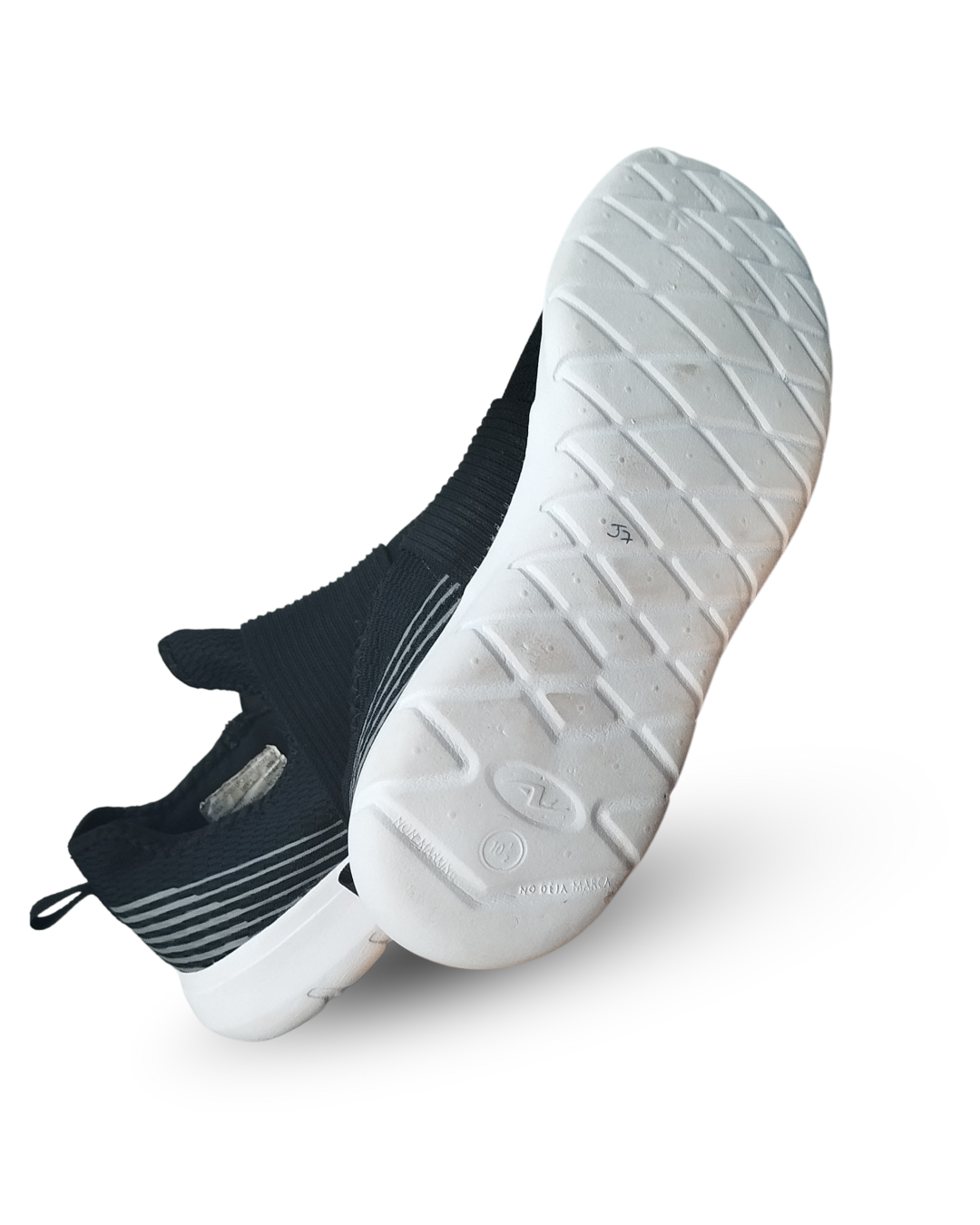 Athletic Works Men's Nash Athletic Slip-On Jogger Sneakers - Image 4