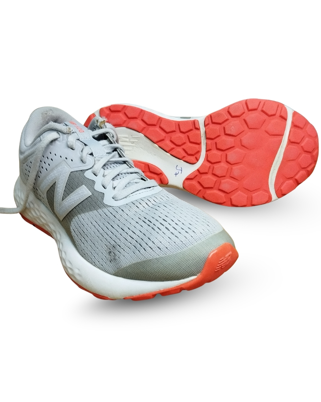 New Balance 520 Running Shoes - Image 2